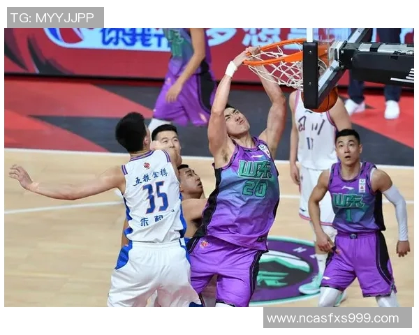 广州队迎战山东西王全力争胜期待精彩对决与球迷共庆篮球盛宴 广州队迎战山东西王全力争胜期待精彩对决与球迷共庆篮球盛宴